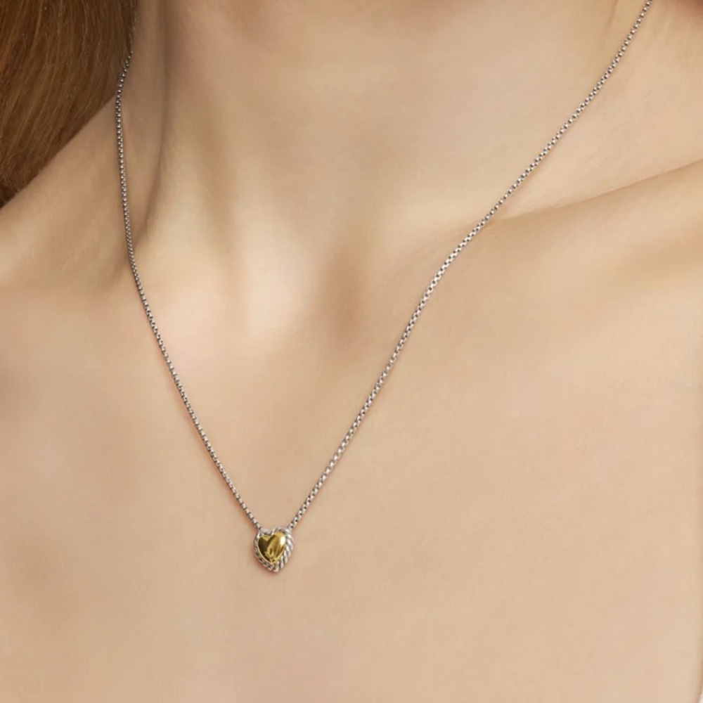David Yurman Cable Heart Necklace - Picture 6 of 9